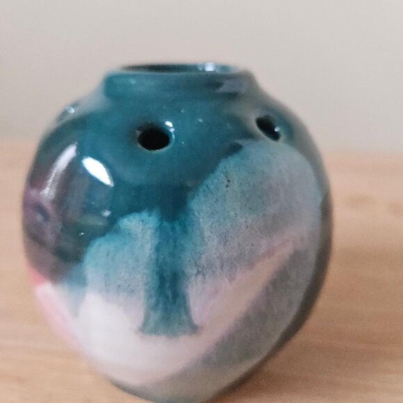 Handmade small colorful glazed vase artist Anne Young - Picture 5 of 7